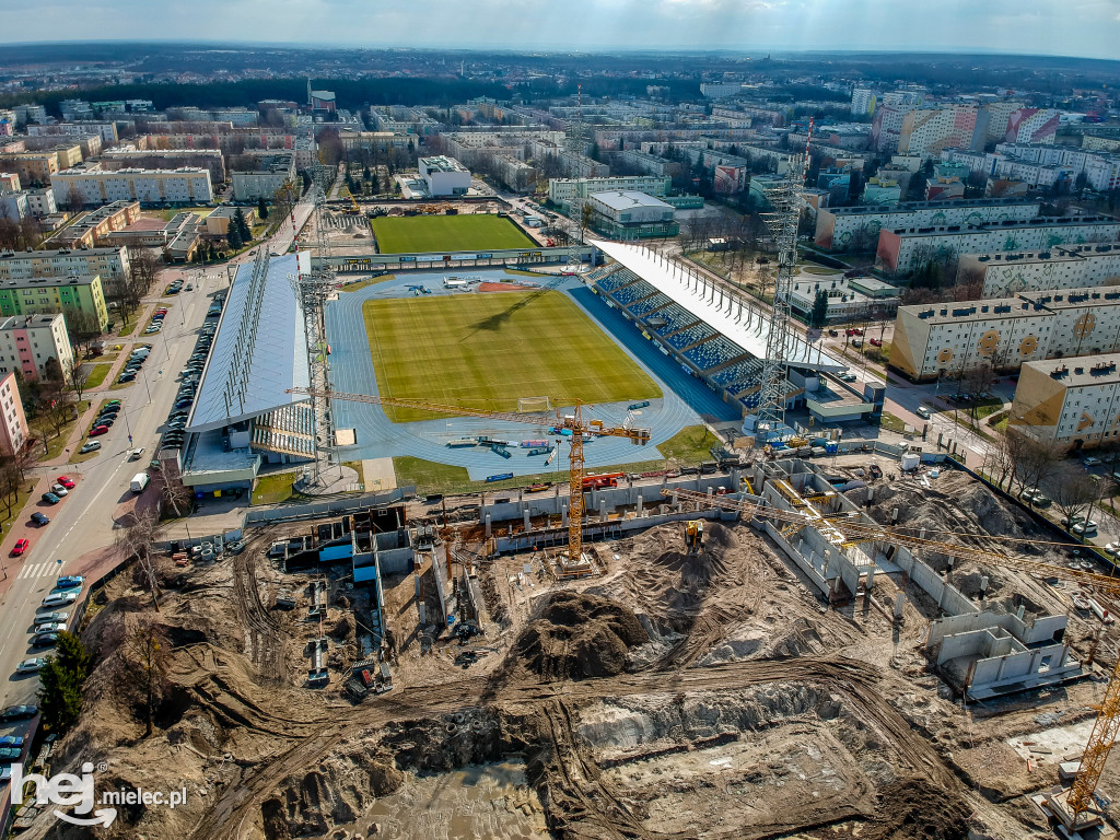 Budowa hali sportowej - 7 marca