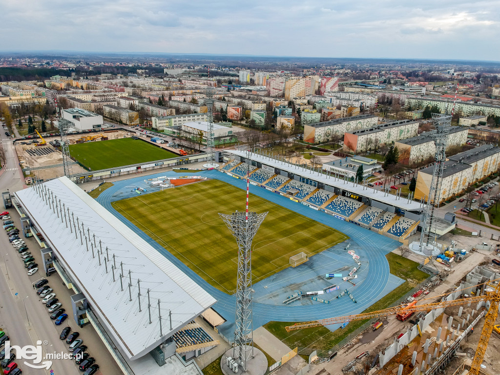 Budowa hali sportowej - 7 marca