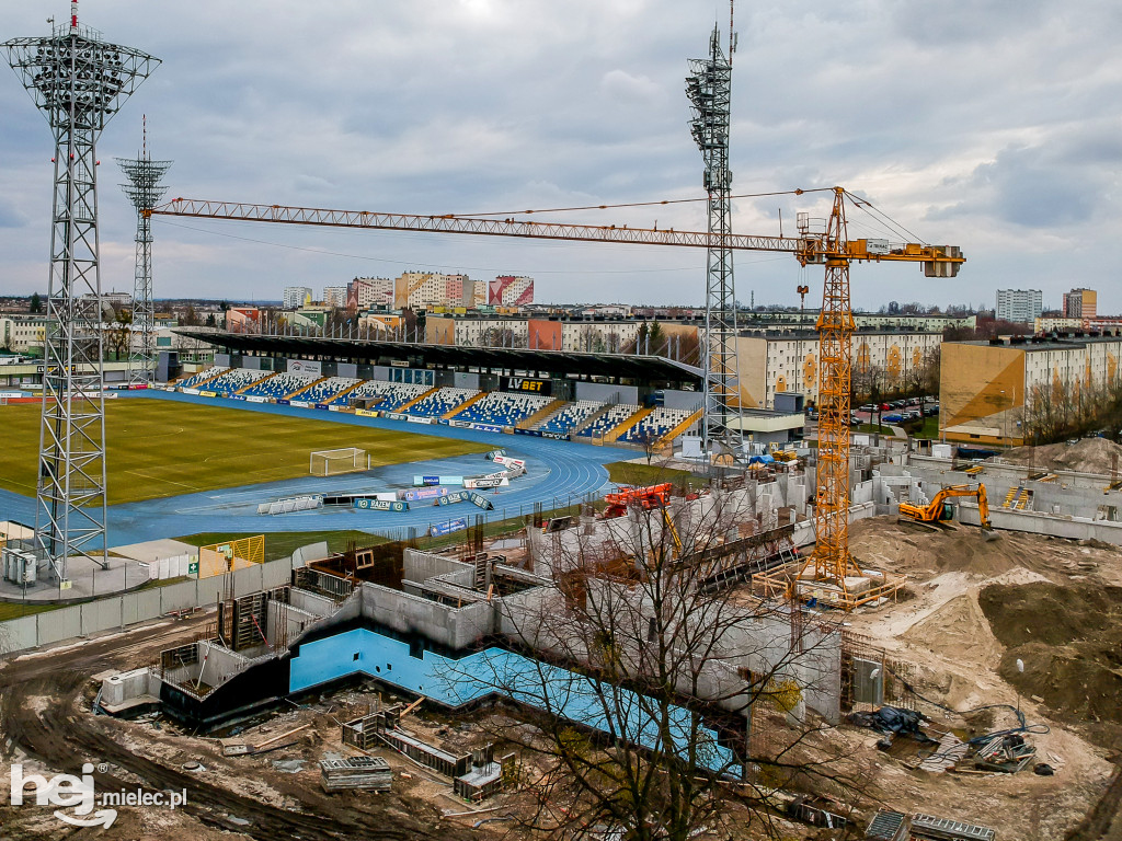 Budowa hali sportowej - 7 marca