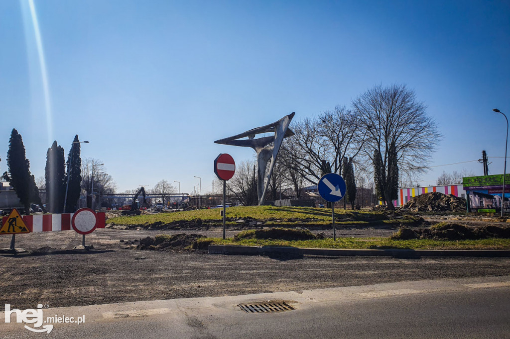 Roboty drogowe na Przemysłowej i Wojska Polskiego