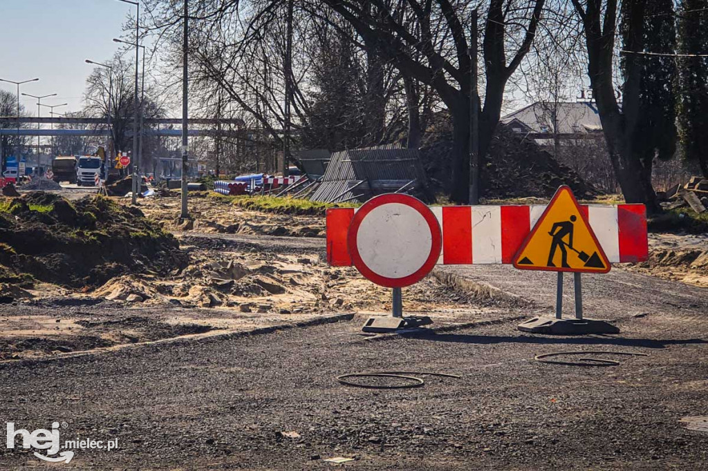 Roboty drogowe na Przemysłowej i Wojska Polskiego
