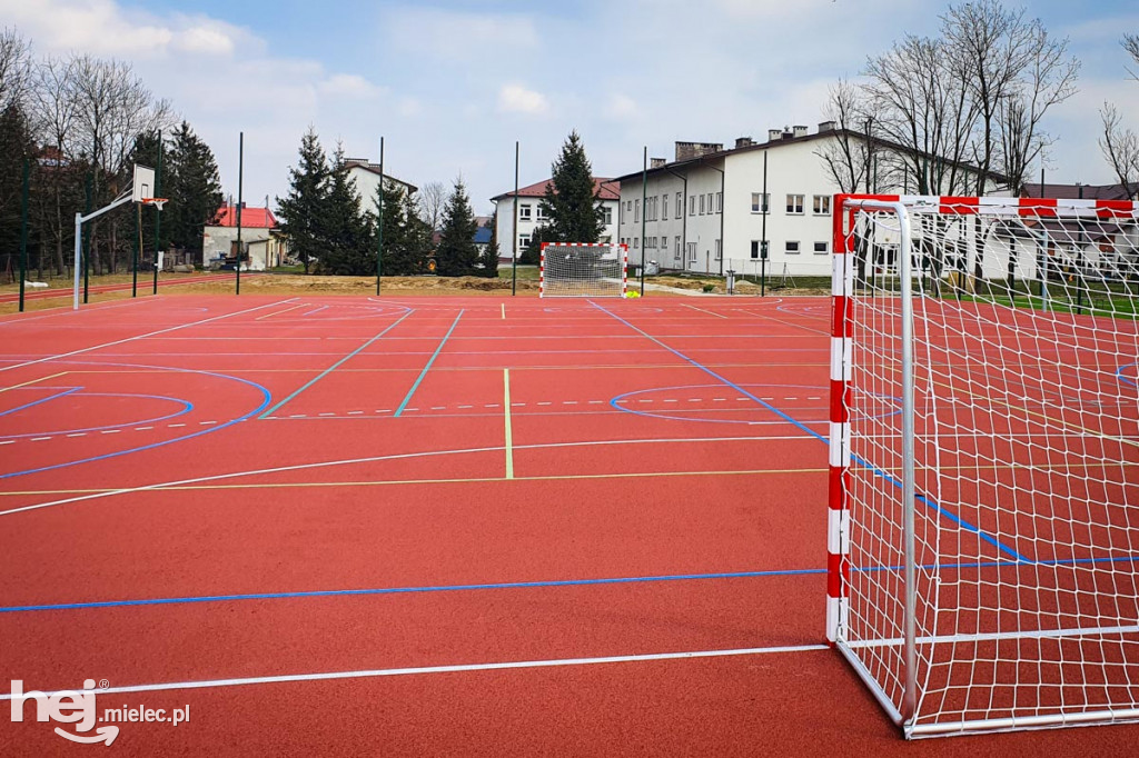 Nowe boiska koło Mielca. Prace finiszują