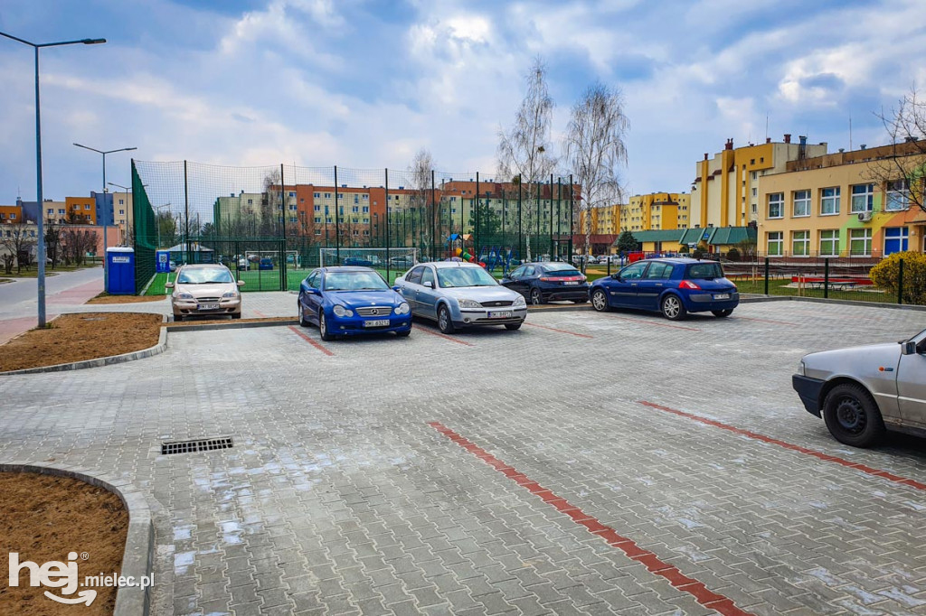 Nowy parking przy Botanicznej już gotowy