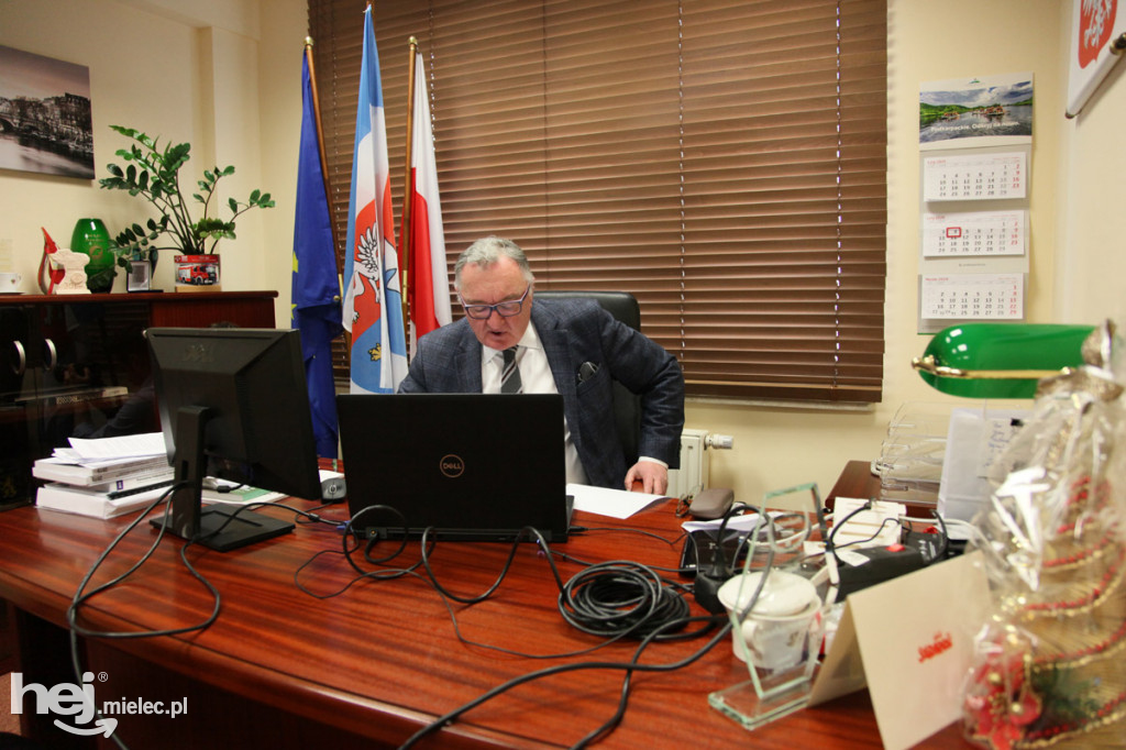 Obrady sejmiku online