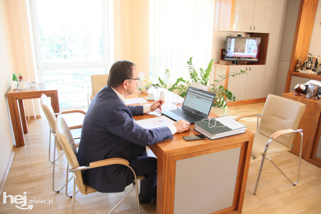 Obrady sejmiku online