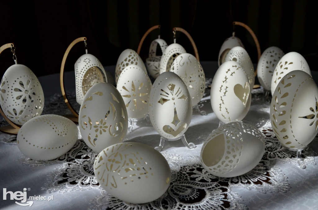 Wystawa ażurowych pisanek