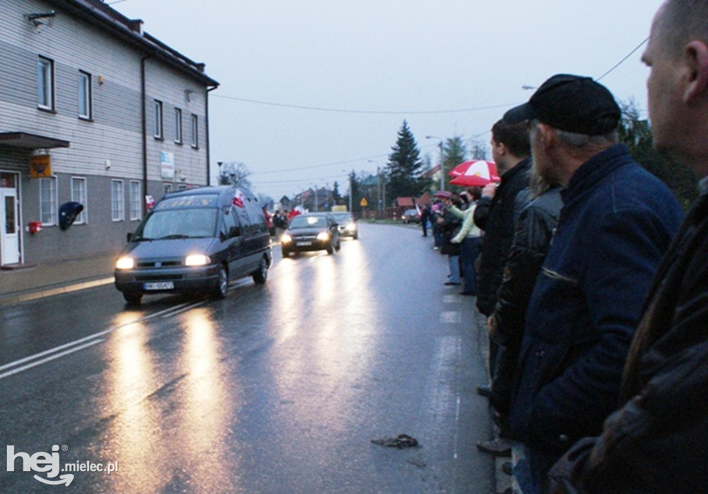 Mielec po katastrofie smoleńskiej w kwietniu 2010 roku