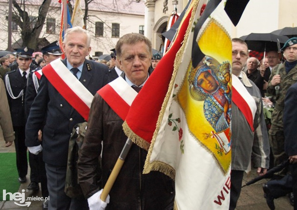 Mielec po katastrofie smoleńskiej w kwietniu 2010 roku