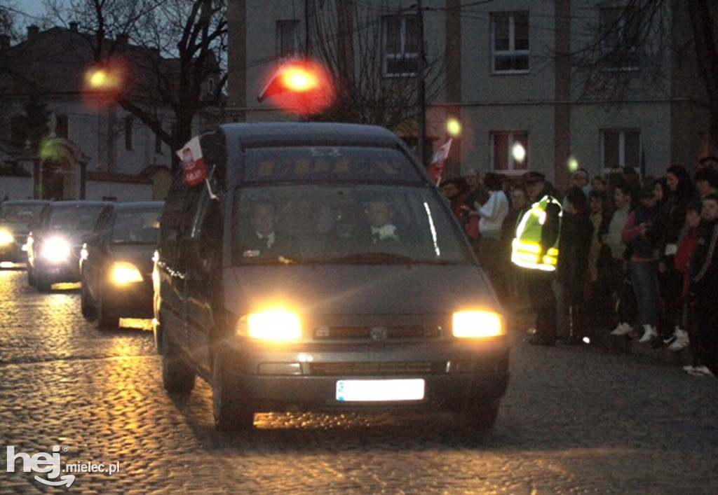 Mielec po katastrofie smoleńskiej w kwietniu 2010 roku
