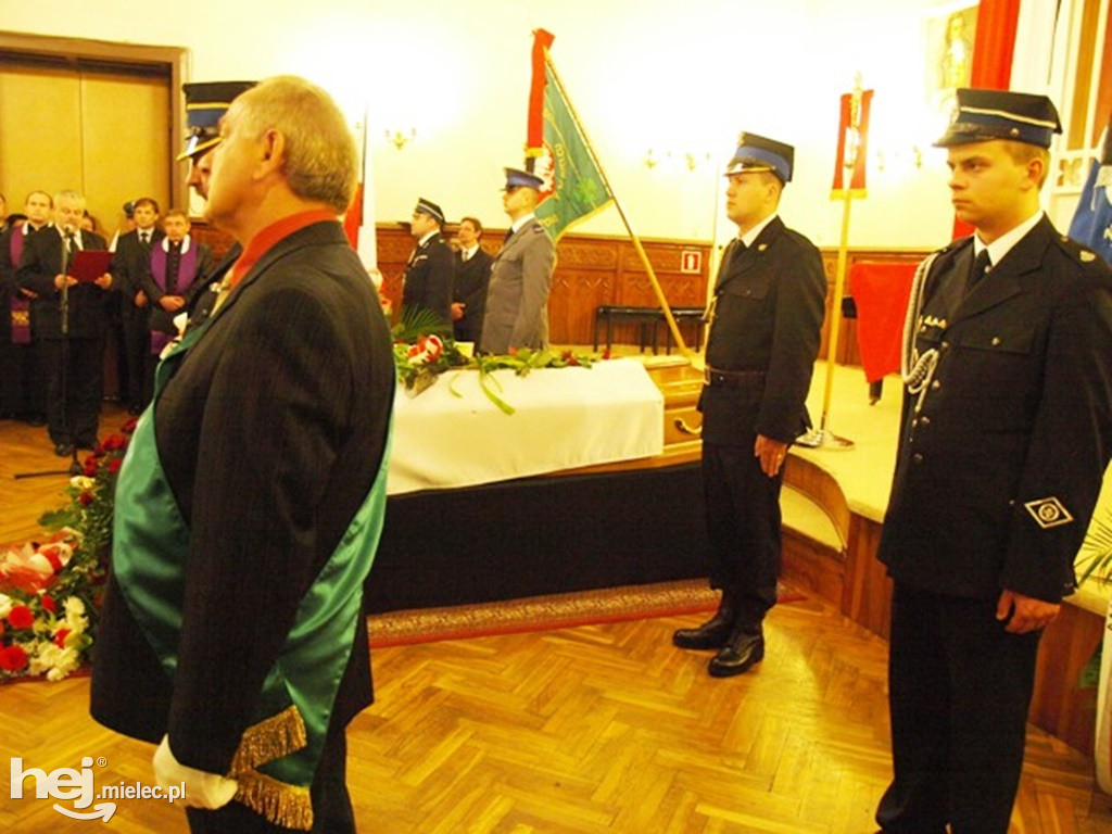 Mielec po katastrofie smoleńskiej w kwietniu 2010 roku