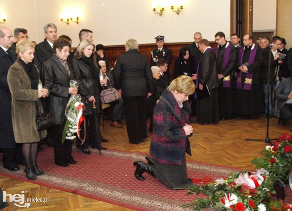 Mielec po katastrofie smoleńskiej w kwietniu 2010 roku