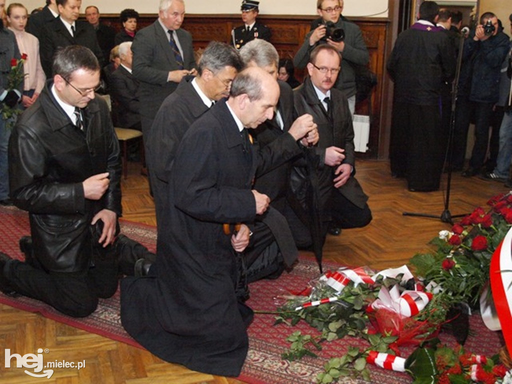 Mielec po katastrofie smoleńskiej w kwietniu 2010 roku