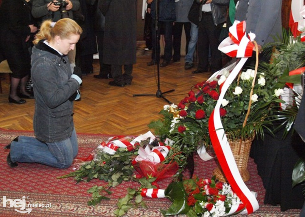 Mielec po katastrofie smoleńskiej w kwietniu 2010 roku