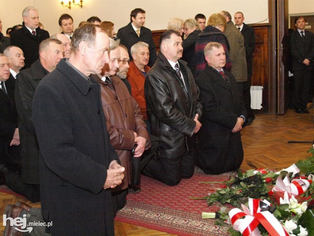 Mielec po katastrofie smoleńskiej w kwietniu 2010 roku