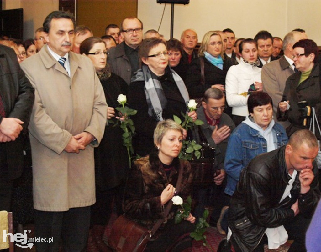 Mielec po katastrofie smoleńskiej w kwietniu 2010 roku