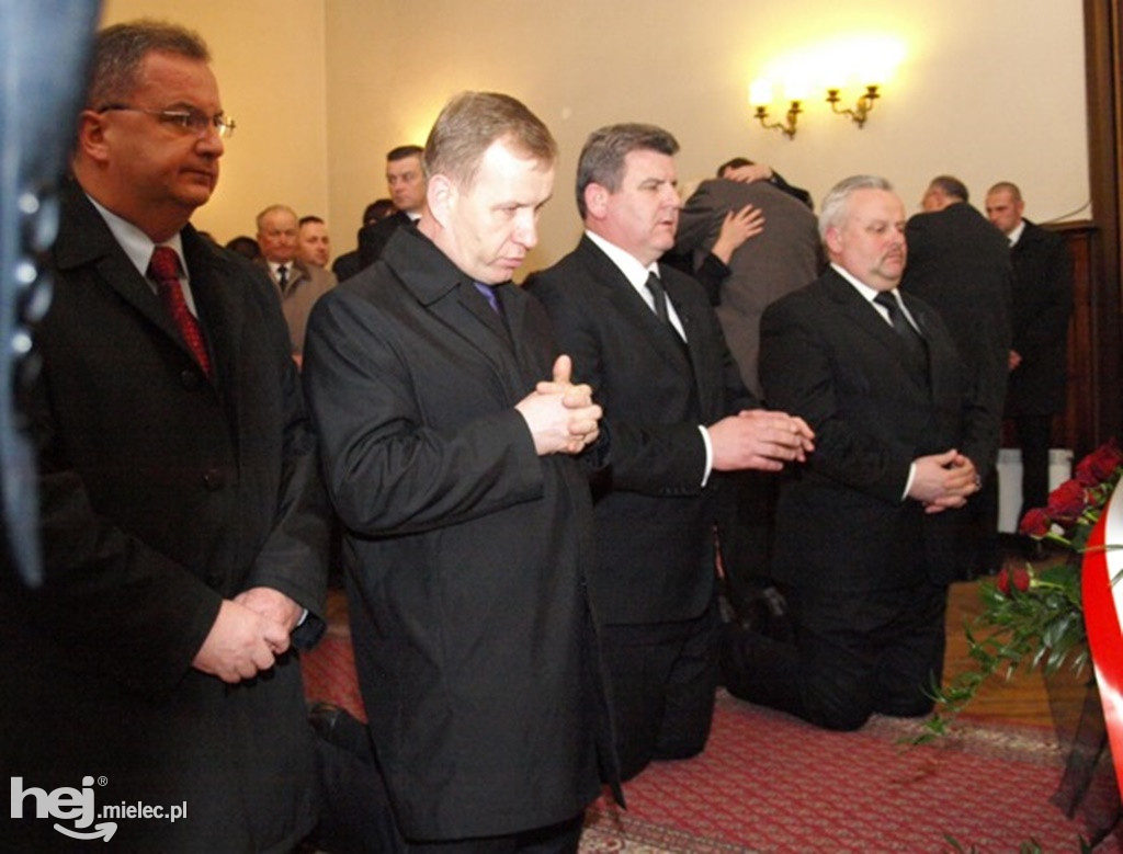 Mielec po katastrofie smoleńskiej w kwietniu 2010 roku