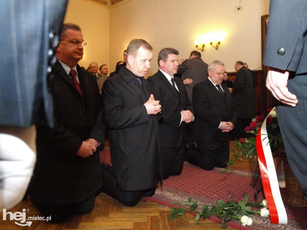 Mielec po katastrofie smoleńskiej w kwietniu 2010 roku
