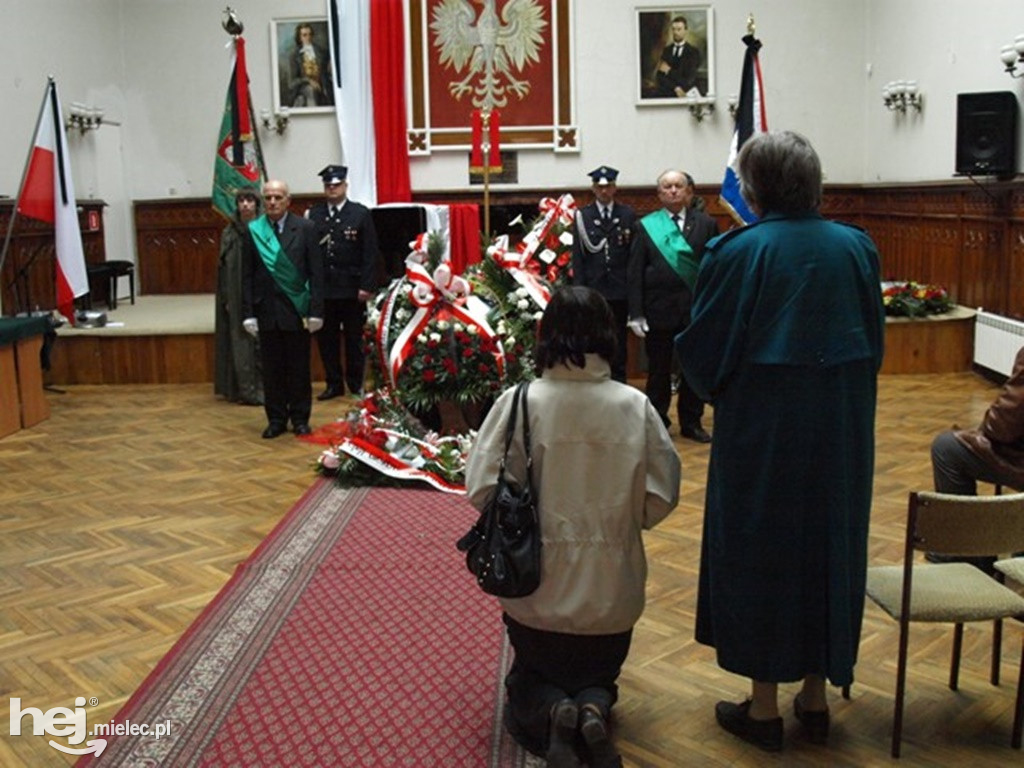 Mielec po katastrofie smoleńskiej w kwietniu 2010 roku