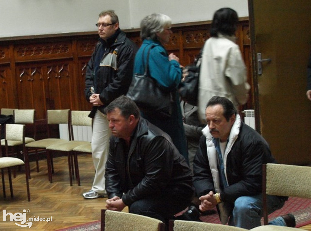 Mielec po katastrofie smoleńskiej w kwietniu 2010 roku