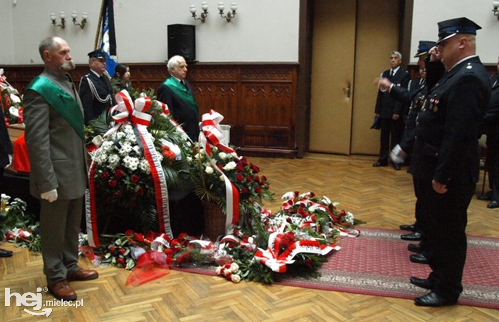 Mielec po katastrofie smoleńskiej w kwietniu 2010 roku