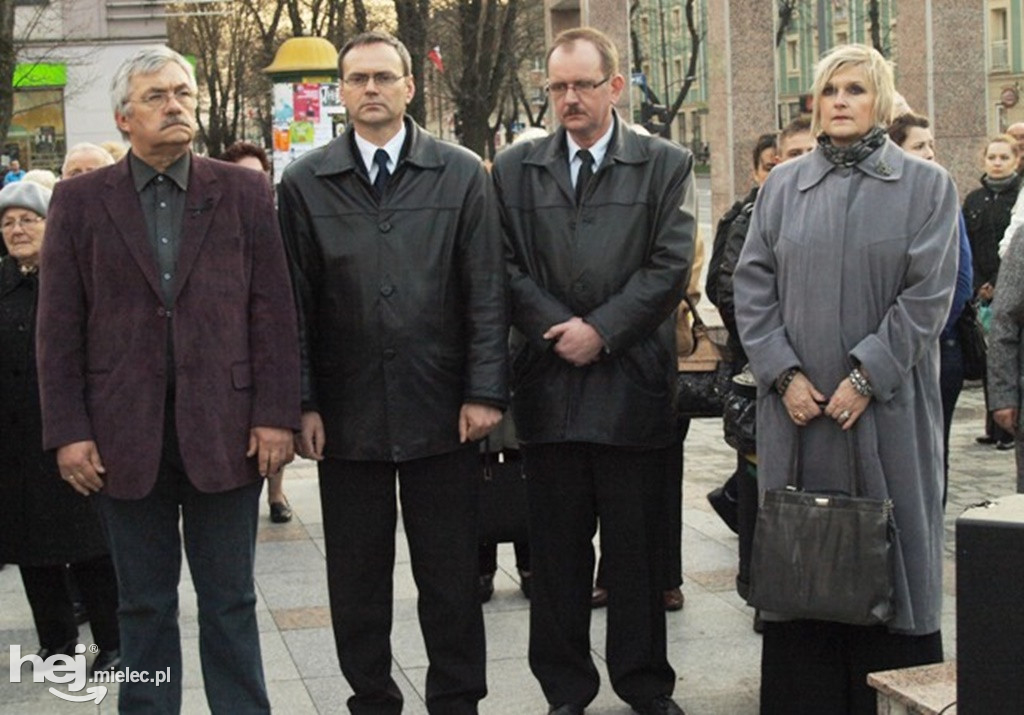 Mielec po katastrofie smoleńskiej w kwietniu 2010 roku