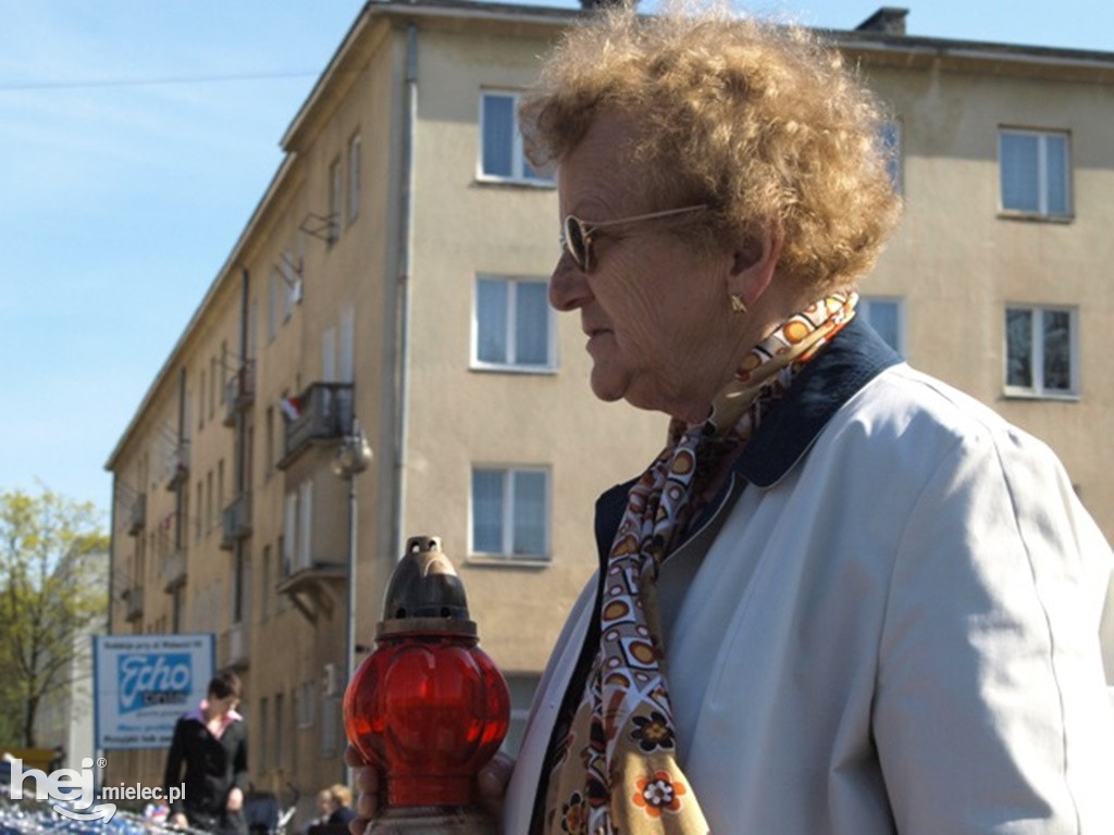 Mielec po katastrofie smoleńskiej w kwietniu 2010 roku