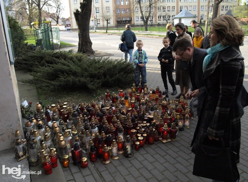 Mielec po katastrofie smoleńskiej w kwietniu 2010 roku