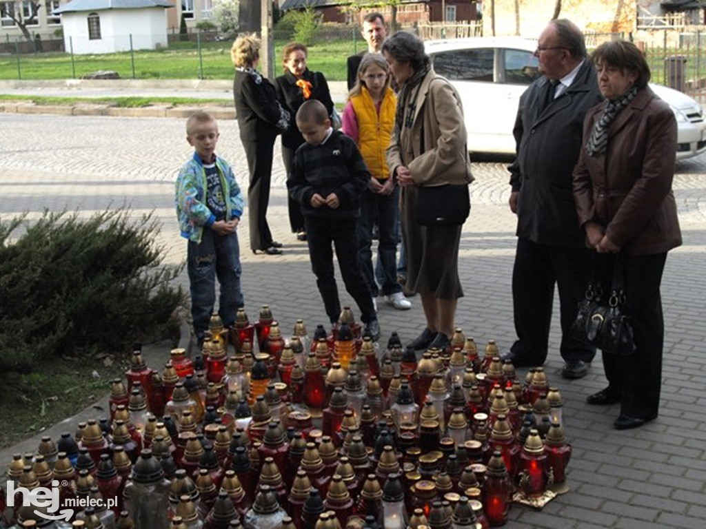 Mielec po katastrofie smoleńskiej w kwietniu 2010 roku