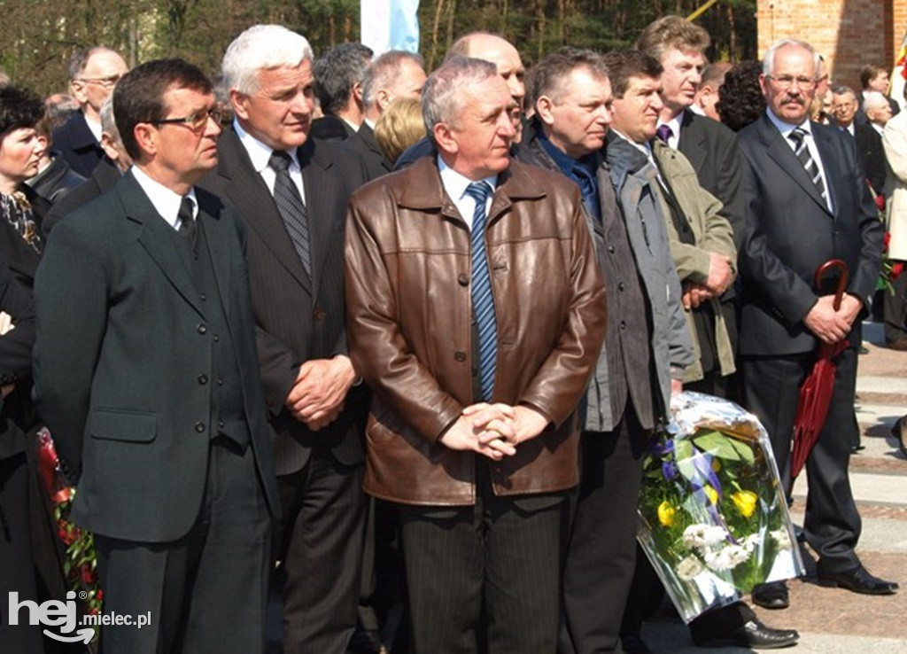Mielec po katastrofie smoleńskiej w kwietniu 2010 roku