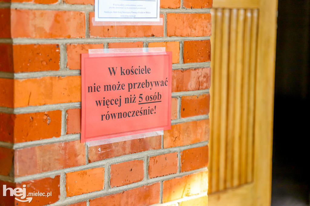 Mieleckie kościoły w czasie Wielkanocy