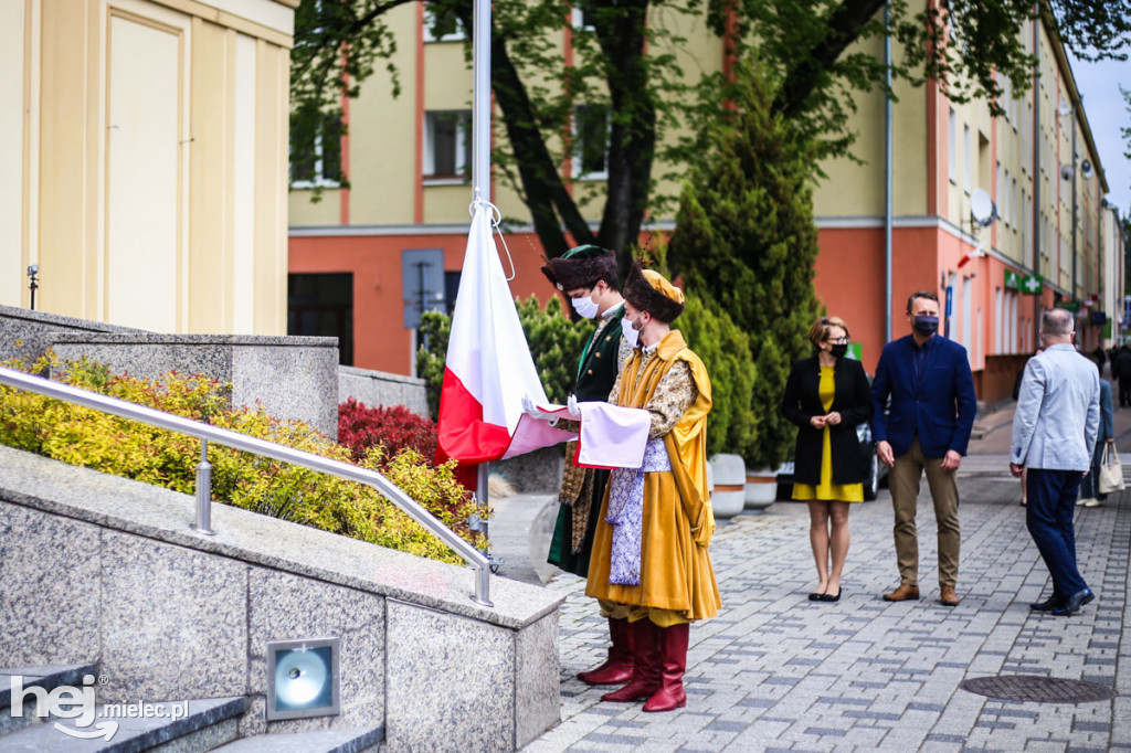 Dzień Flagi Rzeczypospolitej 2 maja 2020 w Mielcu