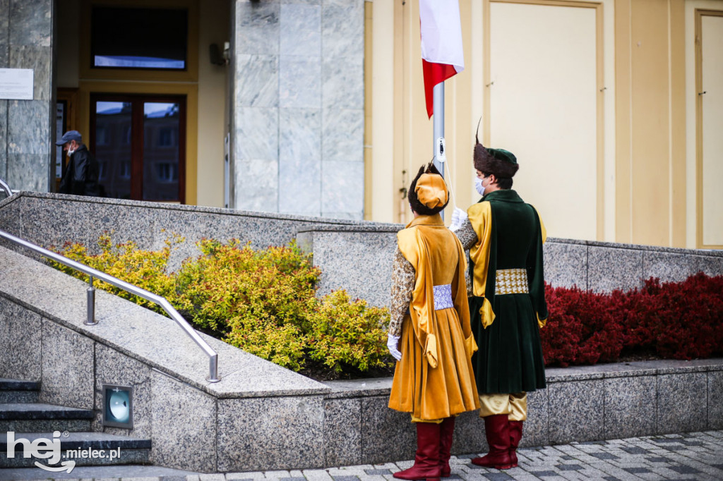 Dzień Flagi Rzeczypospolitej 2 maja 2020 w Mielcu