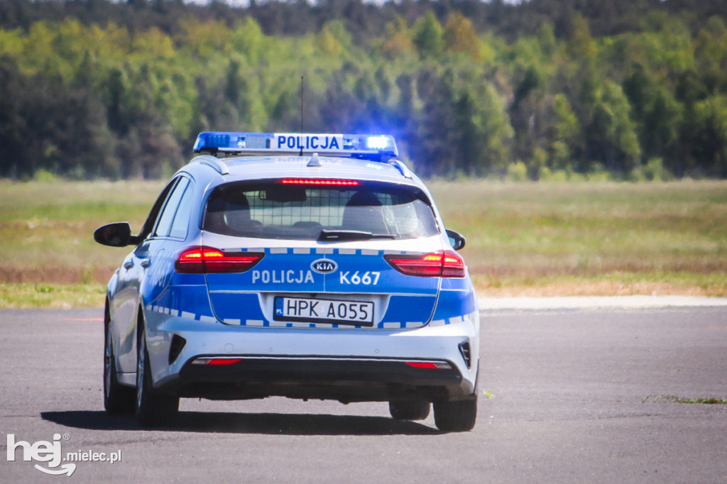 Wypadek cessny na lotnisku w Mielcu