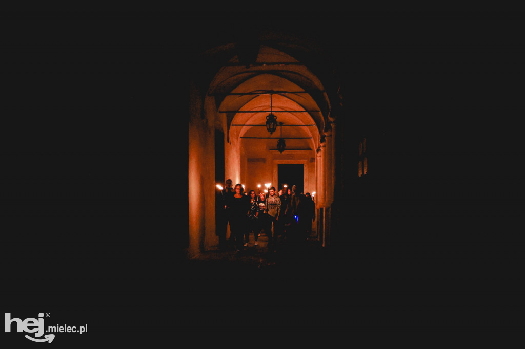Nocne zwiedzanie zamku w Baranowie Sandomierskim