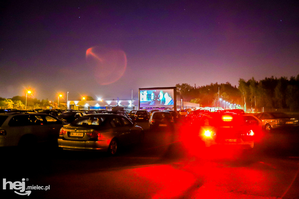Kino samochodowe w Mielcu
