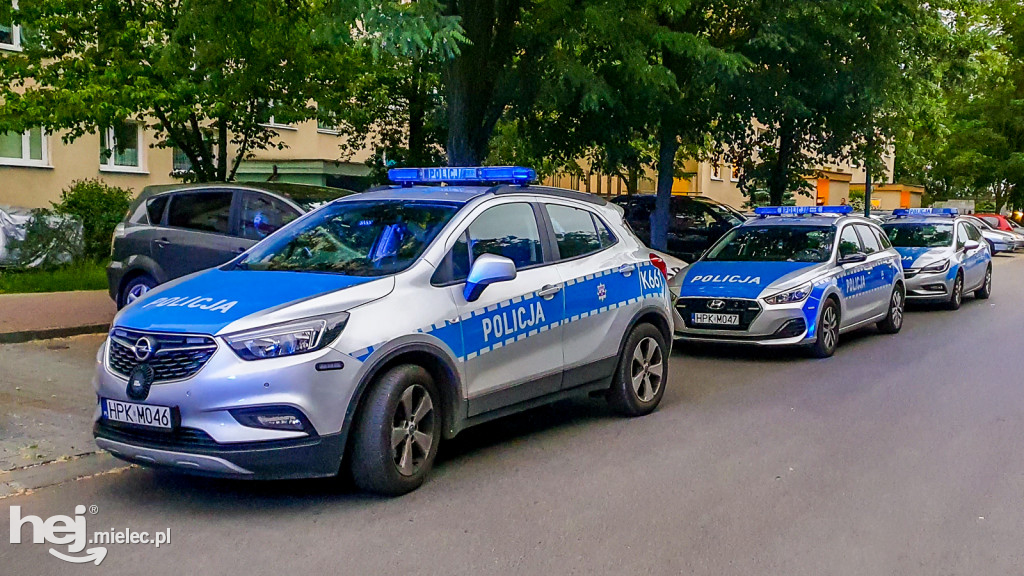 Kobieta wypadła z balkonu wieżowca przy ul. Dworcowej
