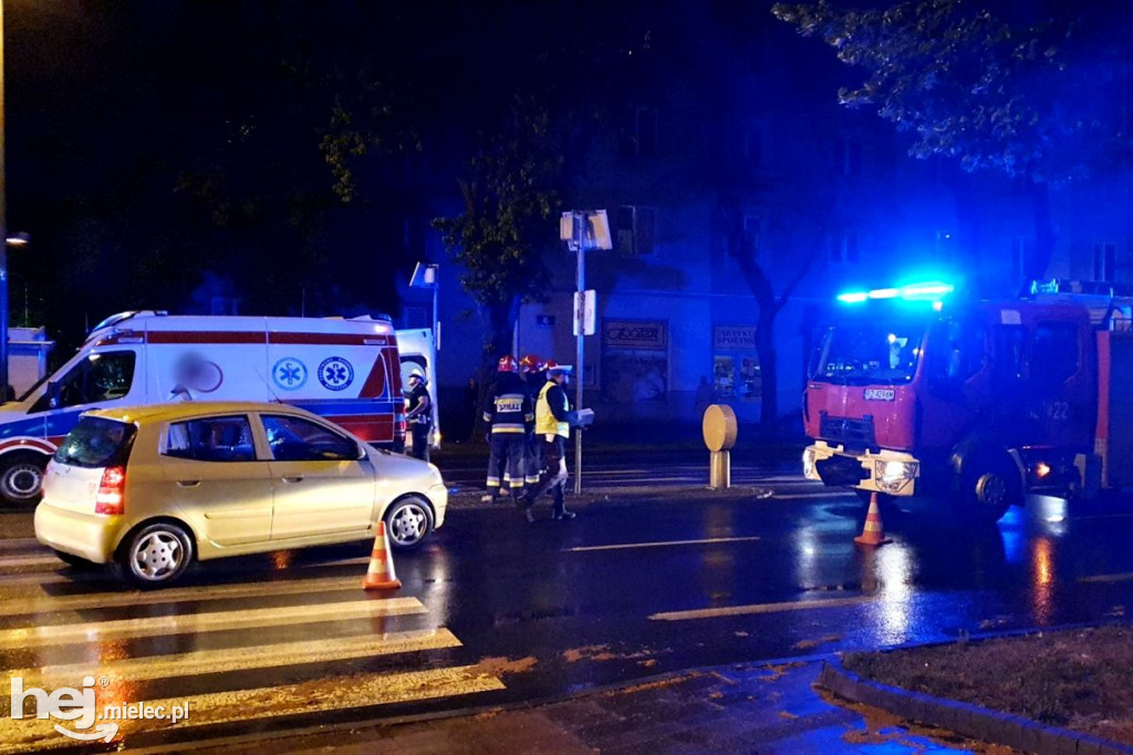 Potrącenie pieszego na al. Niepodległości