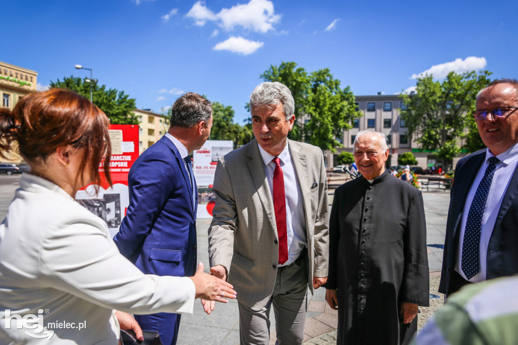 Tu rodziła się SOLIDARNOŚĆ - początek 40-lecia 