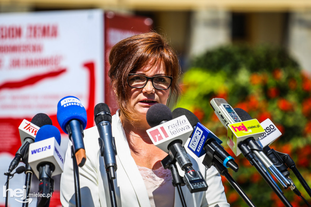 Tu rodziła się SOLIDARNOŚĆ - początek 40-lecia 