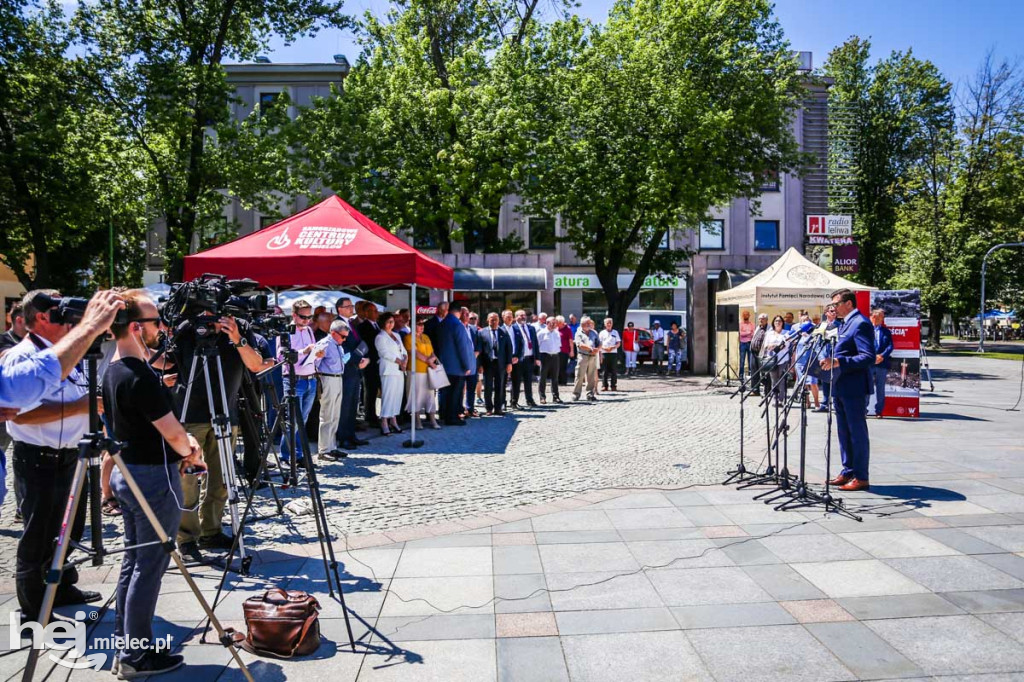 Tu rodziła się SOLIDARNOŚĆ - początek 40-lecia 