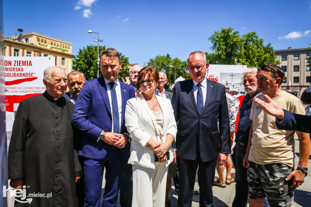 Tu rodziła się SOLIDARNOŚĆ - początek 40-lecia 