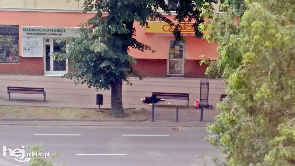 Alkoholowy problem w centrum Mielca