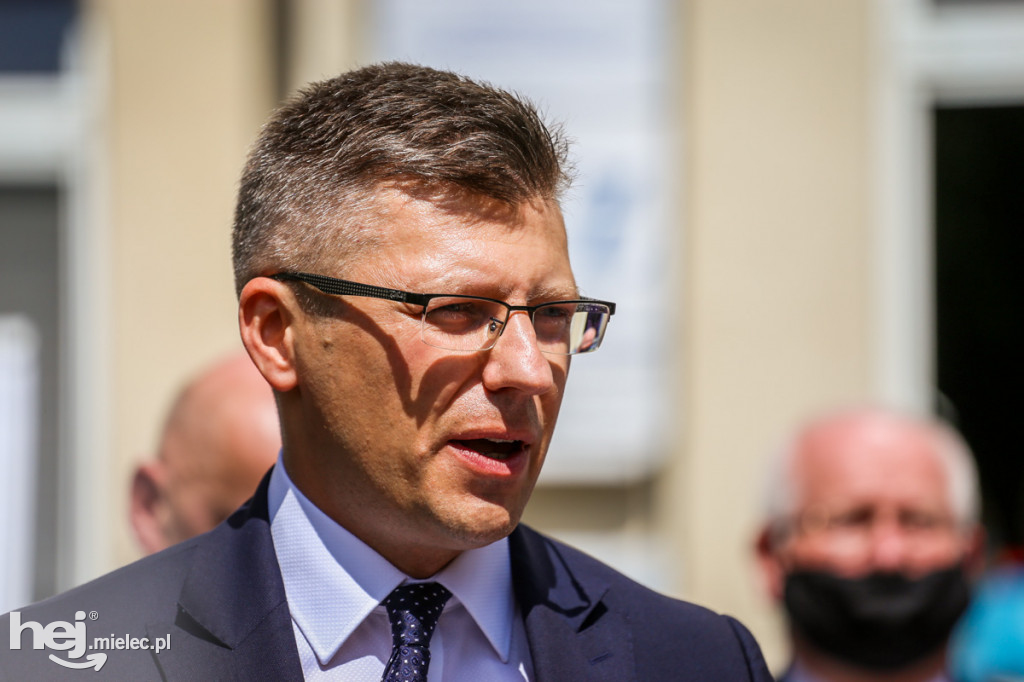 Nowy sprzęt do badań na COVID-19 w szpitalu