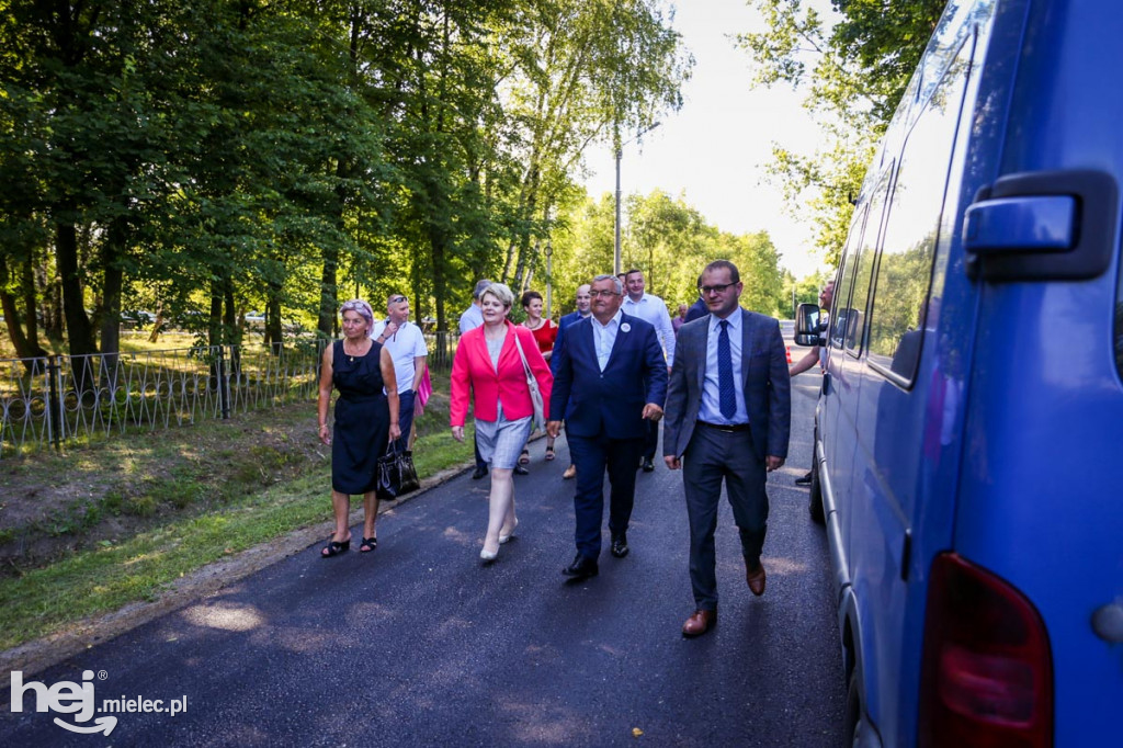 Minister infrastruktury Andrzej Adamczyk w Białym Borze