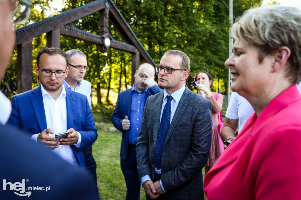 Minister infrastruktury Andrzej Adamczyk w Białym Borze