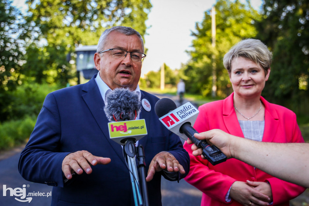 Minister infrastruktury Andrzej Adamczyk w Białym Borze