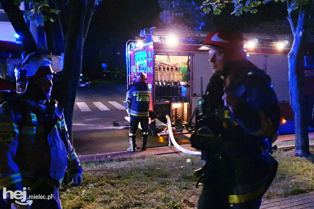 Nocny pożar mieszkania przy ul. Dworcowej