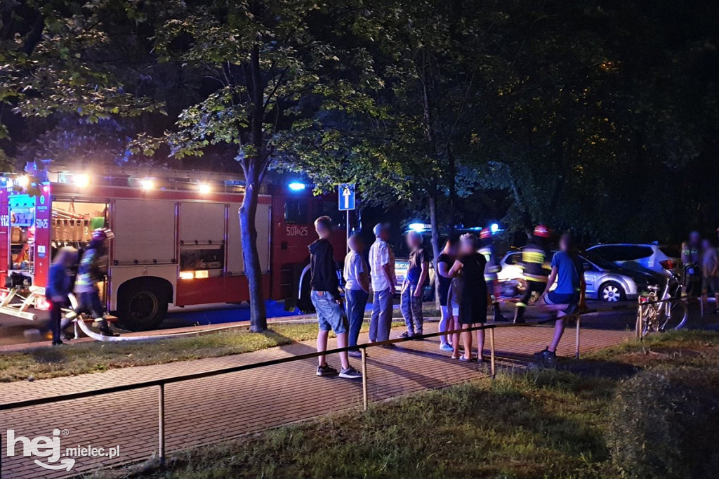 Nocny pożar mieszkania przy ul. Dworcowej