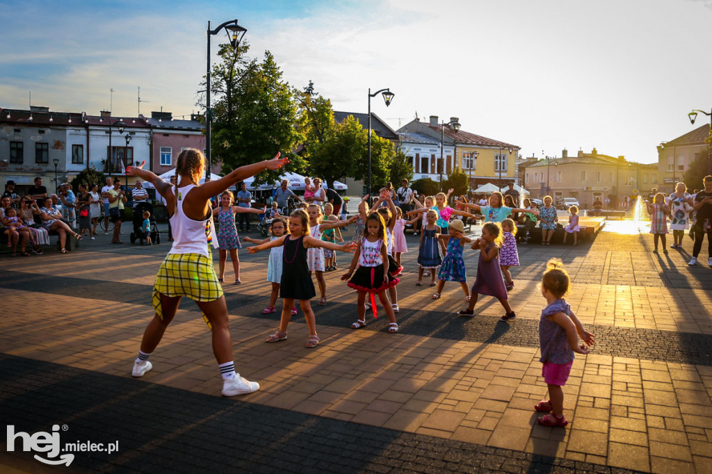Roztańczony Rynek z Kawałkiem podłogi