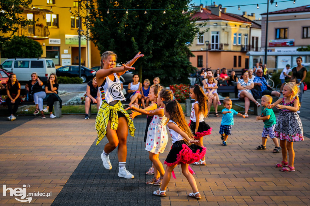 Roztańczony Rynek z Kawałkiem podłogi